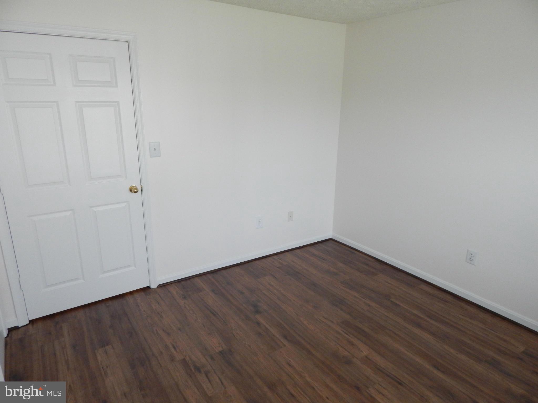 562 Kennington Road, Unit 562 Reisterstown, MD 21136 - Photo 22 of 28 Bedroom 1