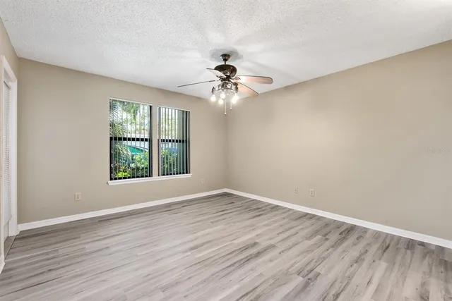 $2,000 | 4057 Crockers Lake Boulevard, Unit 13, Sarasota, FL 34238