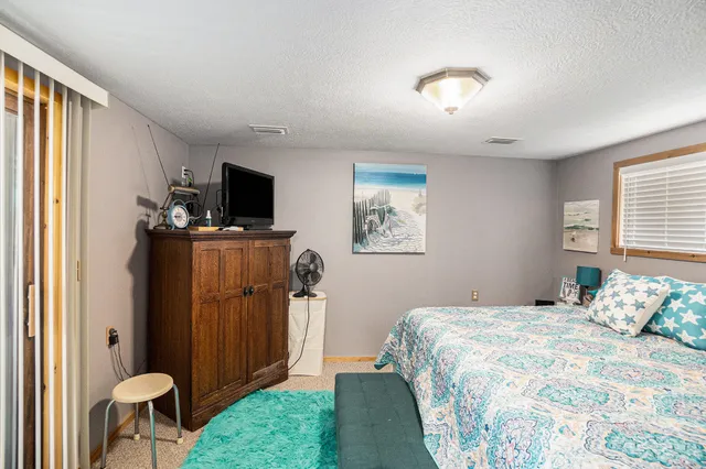 $341,900 | 18867 200th Avenue, Tustin, MI 49688