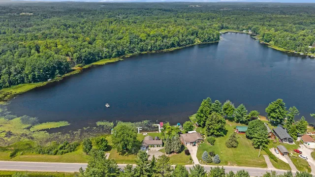 $341,900 | 18867 200th Avenue, Tustin, MI 49688