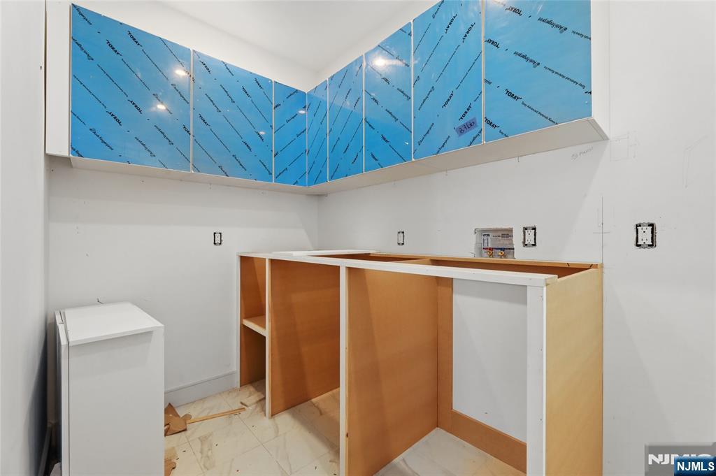 70 Carleton Road Cresskill, NJ 07626 - Photo 24 of 31