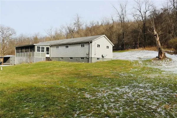 $172,900 | 242 Sugar Run Road, Waynesburg, PA 15370