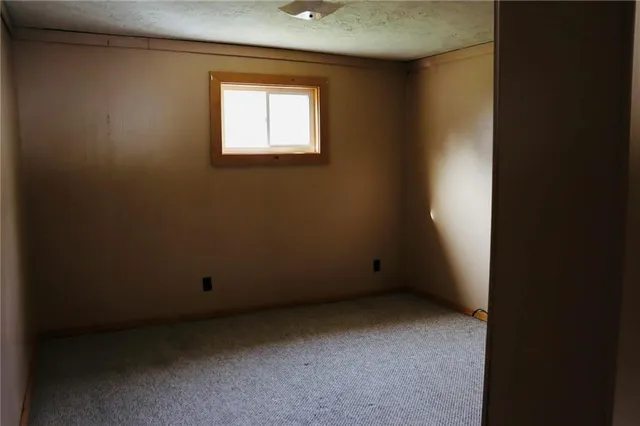 $172,900 | 242 Sugar Run Road, Waynesburg, PA 15370