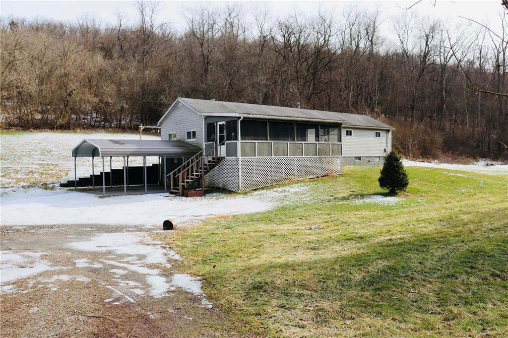 242 Sugar Run Road Waynesburg, PA 15370 - Photo 4 of 21