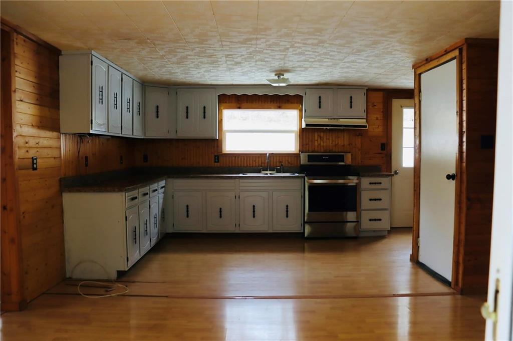 242 Sugar Run Road Waynesburg, PA 15370 - Photo 9 of 21