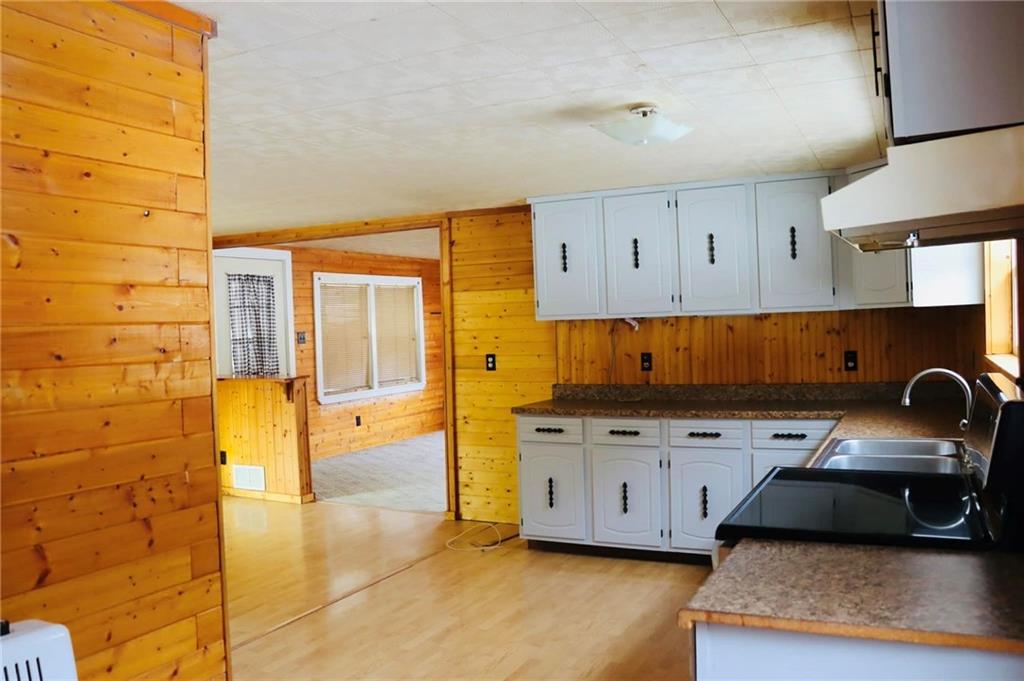 242 Sugar Run Road Waynesburg, PA 15370 - Photo 10 of 21