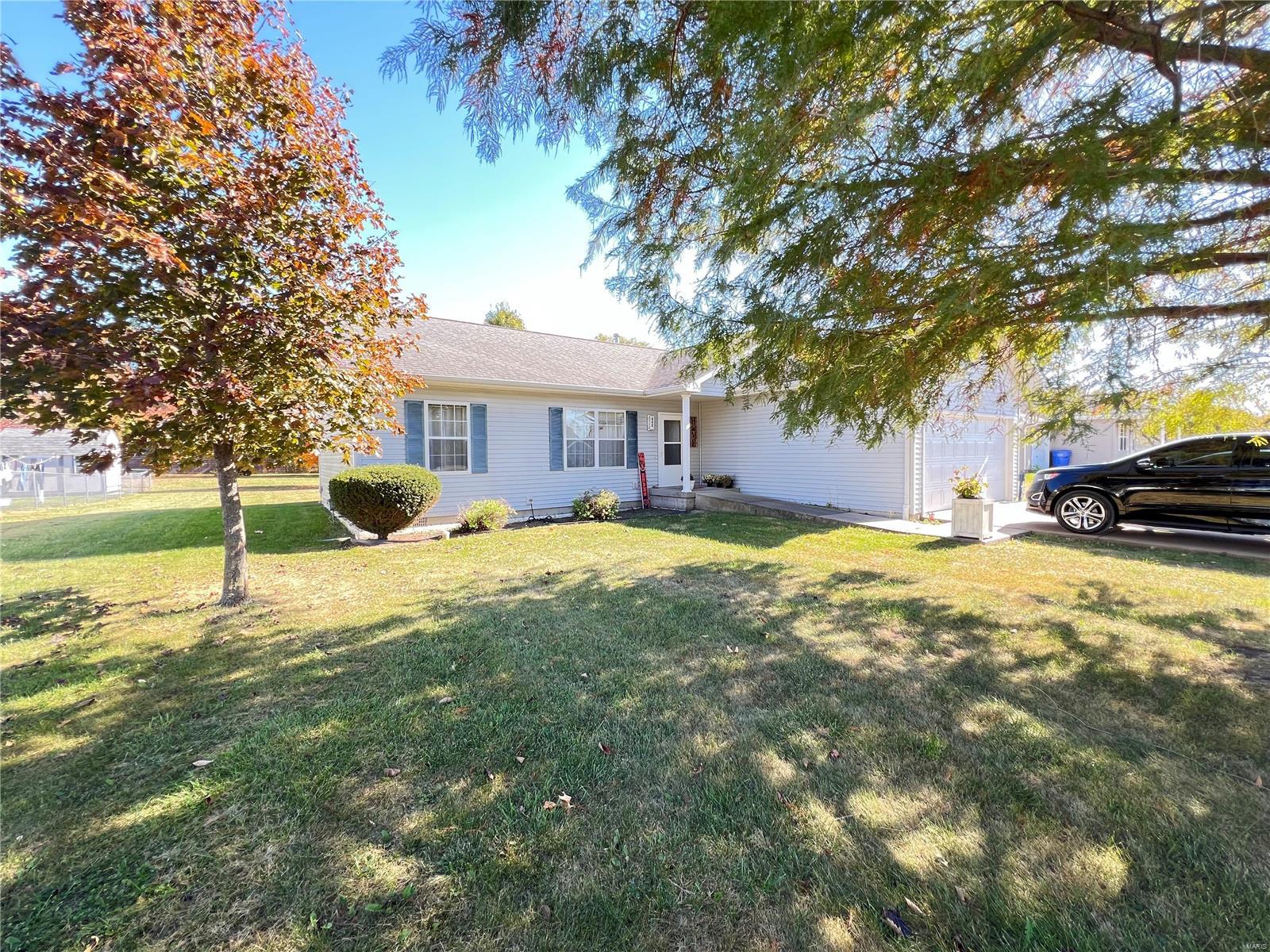 600 Bitterroot Drive Athens, IL 62613 - Photo 1 of 1 Gallery Image 1