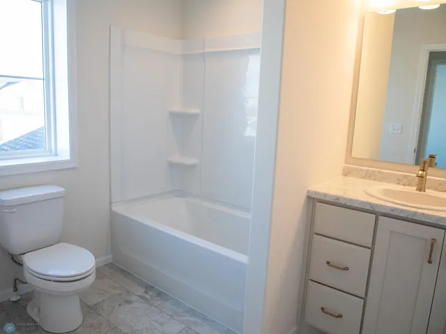 $598,499 | 302 Neuman Boulevard, Colfax, ND 58018