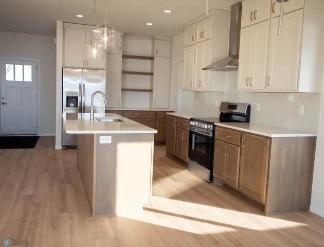 $598,499 | 302 Neuman Boulevard, Colfax, ND 58018