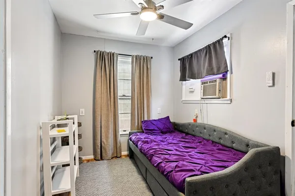 $400,000 | 2716 Wayside Avenue, Fort Worth, TX 76110