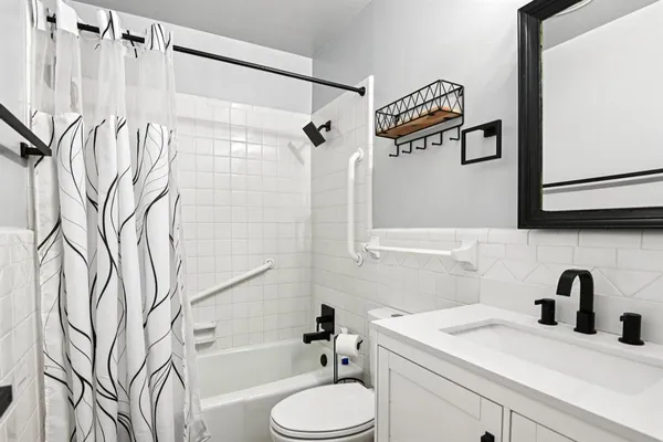 $400,000 | 2716 Wayside Avenue, Fort Worth, TX 76110
