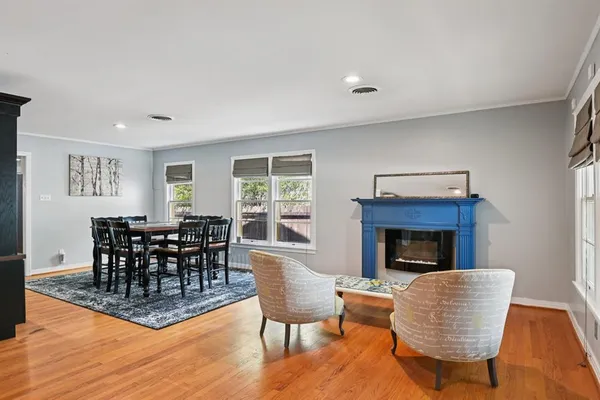 $400,000 | 2716 Wayside Avenue, Fort Worth, TX 76110