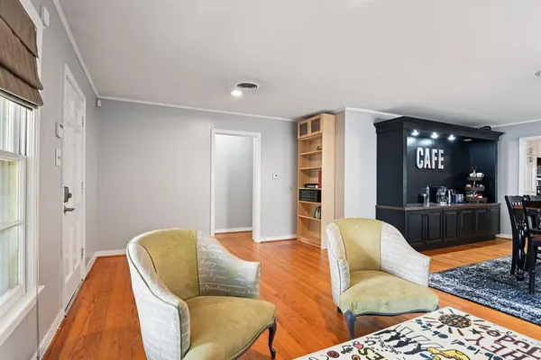 $400,000 | 2716 Wayside Avenue, Fort Worth, TX 76110