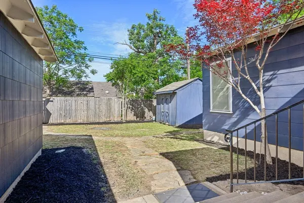 $400,000 | 2716 Wayside Avenue, Fort Worth, TX 76110