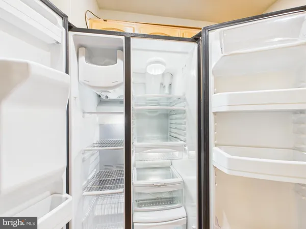 $195,000 | 3701 5th Street South, Unit 406, Arlington, VA 22204