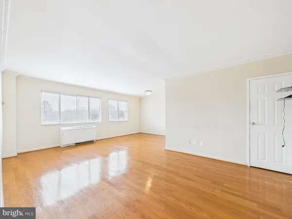$195,000 | 3701 5th Street South, Unit 406, Arlington, VA 22204