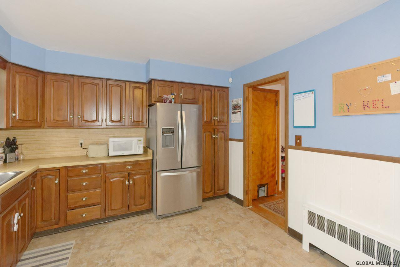 7 Nolan Road Colonie, NY 12205 - Photo 12 of 38 Photo 12