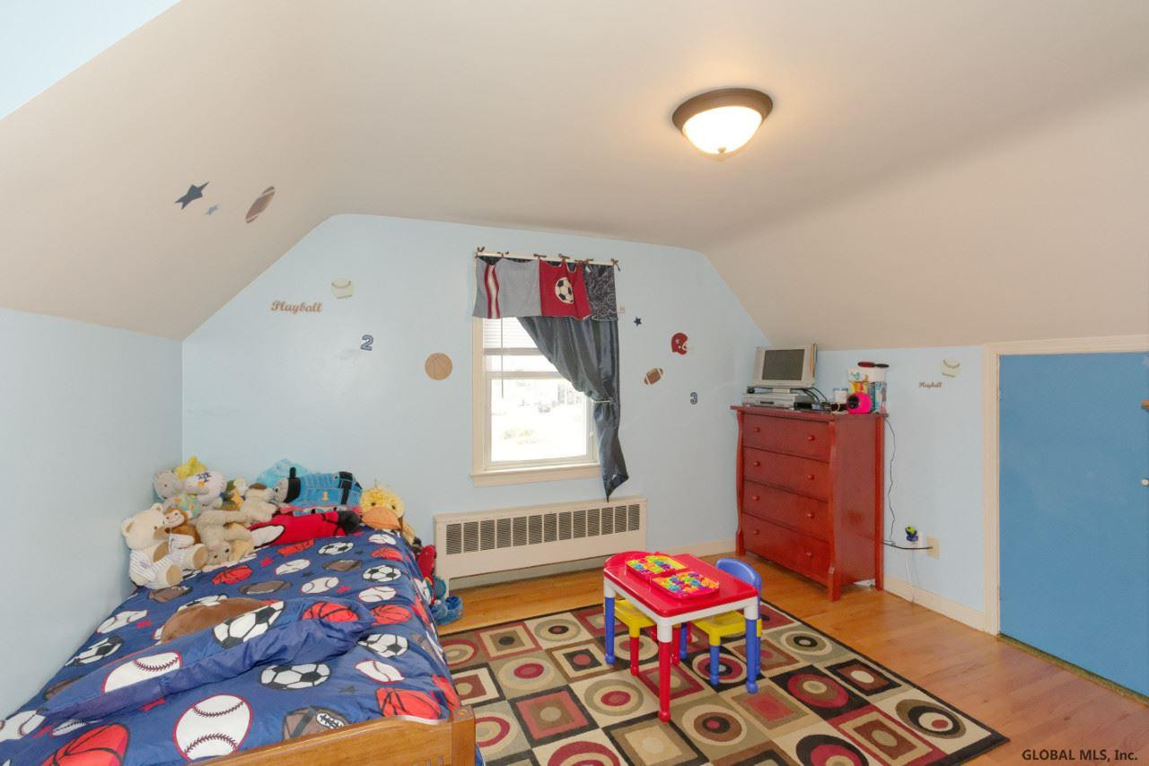 7 Nolan Road Colonie, NY 12205 - Photo 19 of 38 Photo 19