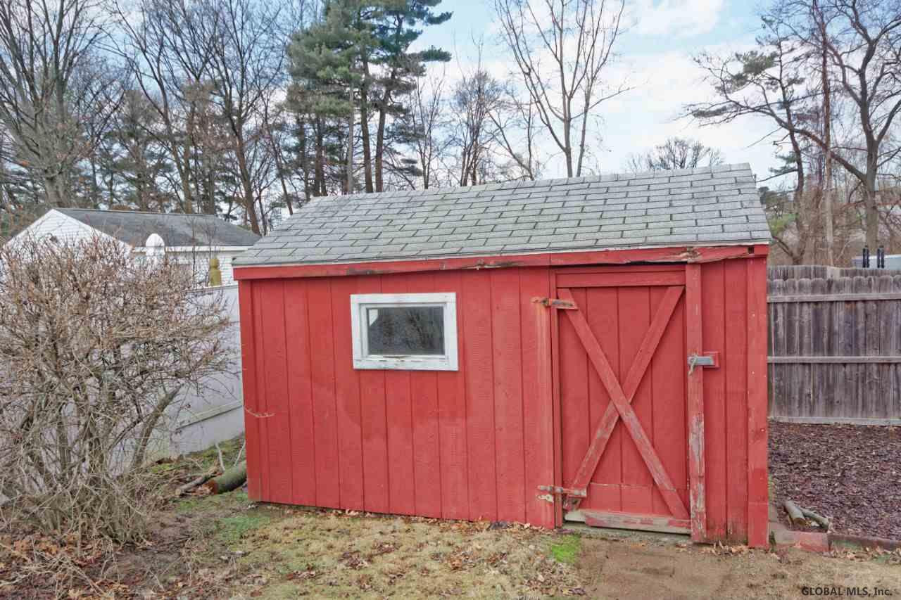 7 Nolan Road Colonie, NY 12205 - Photo 35 of 38 Photo 35