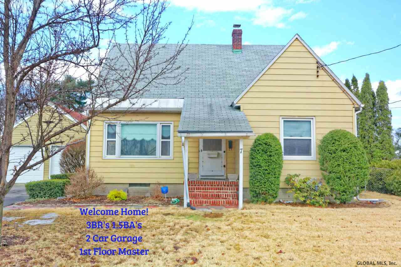 7 Nolan Road Colonie, NY 12205 - Photo 4 of 38 Photo 4
