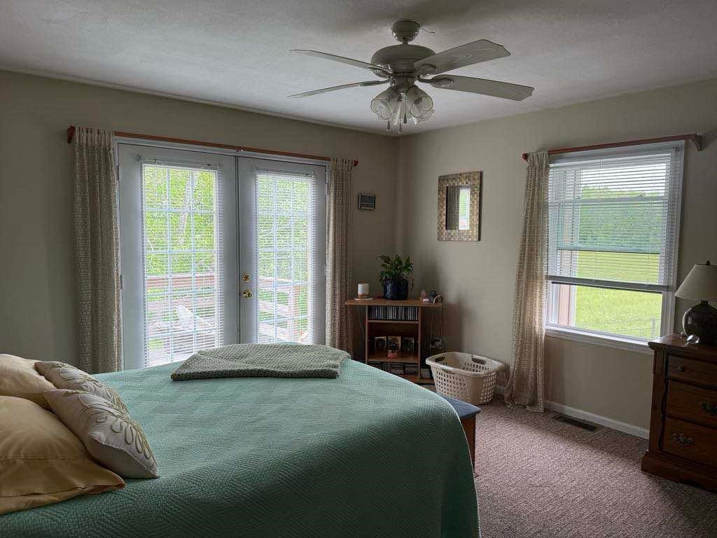 183 Hemlock Ridge Road Hillsville, VA 24343 - Photo 10 of 30 Gallery Image 10