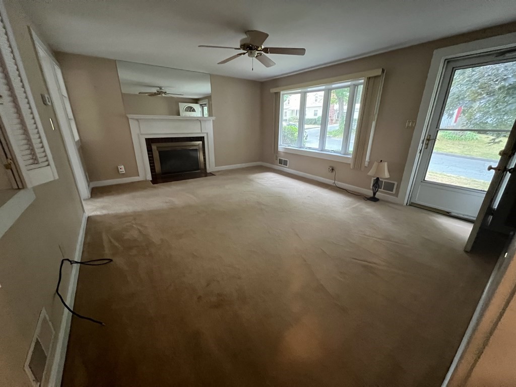 21 Sargent Street Beverly, MA 01915 - Photo 4 of 13