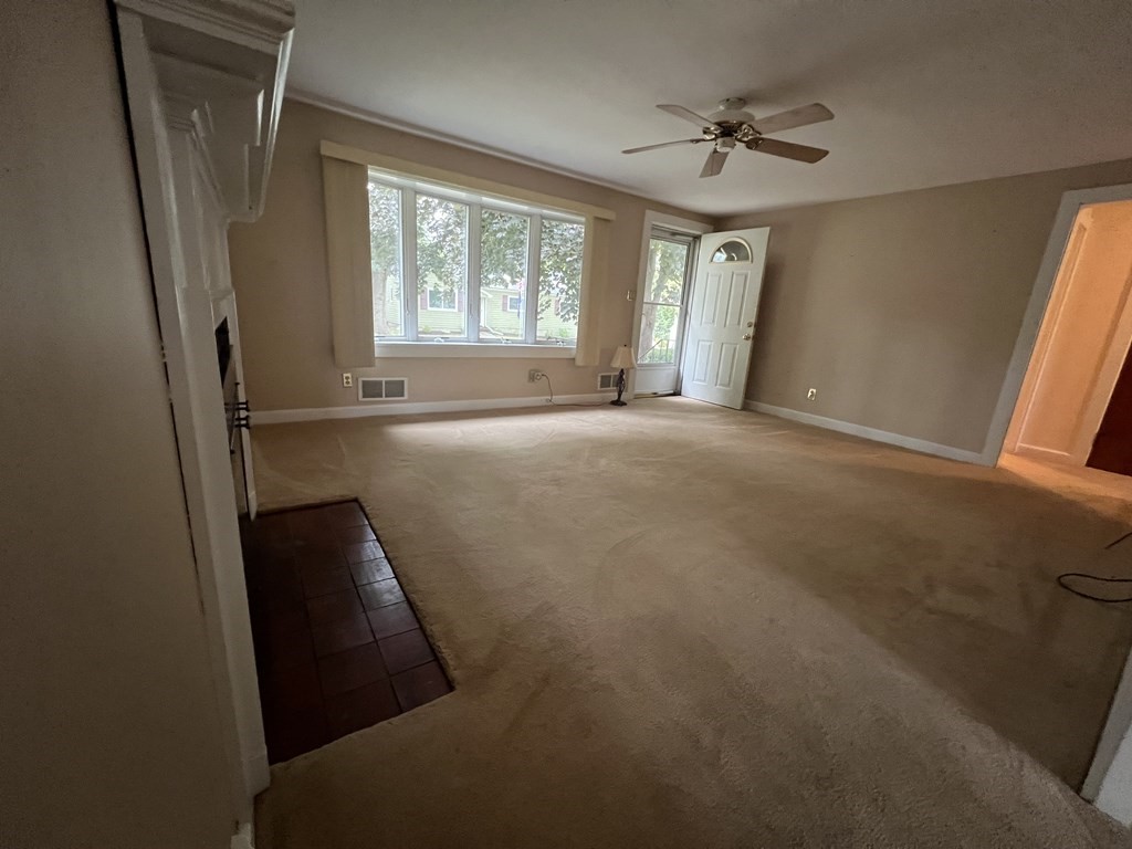 21 Sargent Street Beverly, MA 01915 - Photo 5 of 13