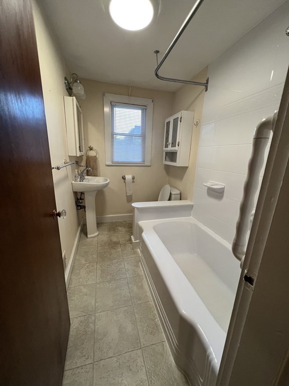 21 Sargent Street Beverly, MA 01915 - Photo 6 of 13