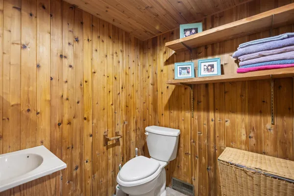 $274,900 | 909 West Weiland Avenue, Appleton, WI 54914