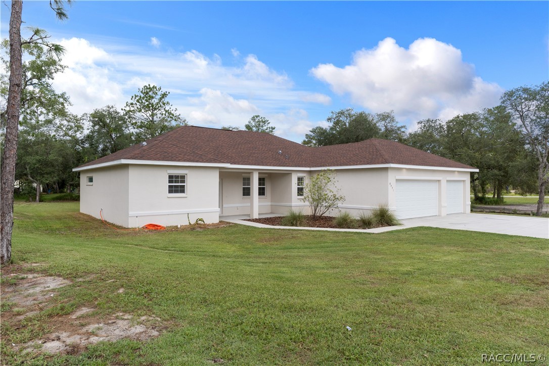 8451 Nuzum Road Weeki Wachee, FL 34613 - Photo 2 of 46 Gallery Image 2