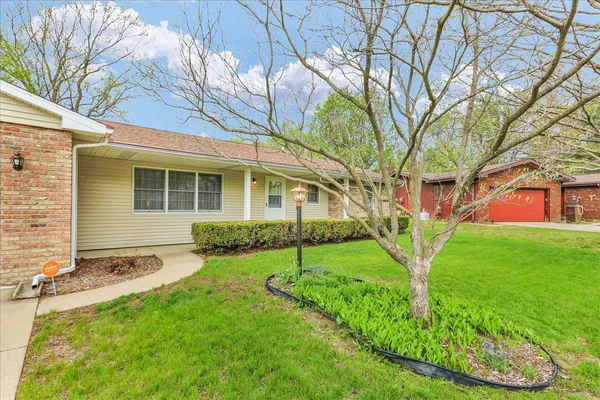 $265,000 | 2610 Valkar Lane, Champaign, IL 61822