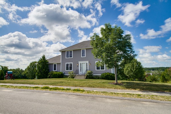 21 Jackson Avenue Rutland, MA 01543 - Photo 3 of 30 Gallery Image 3