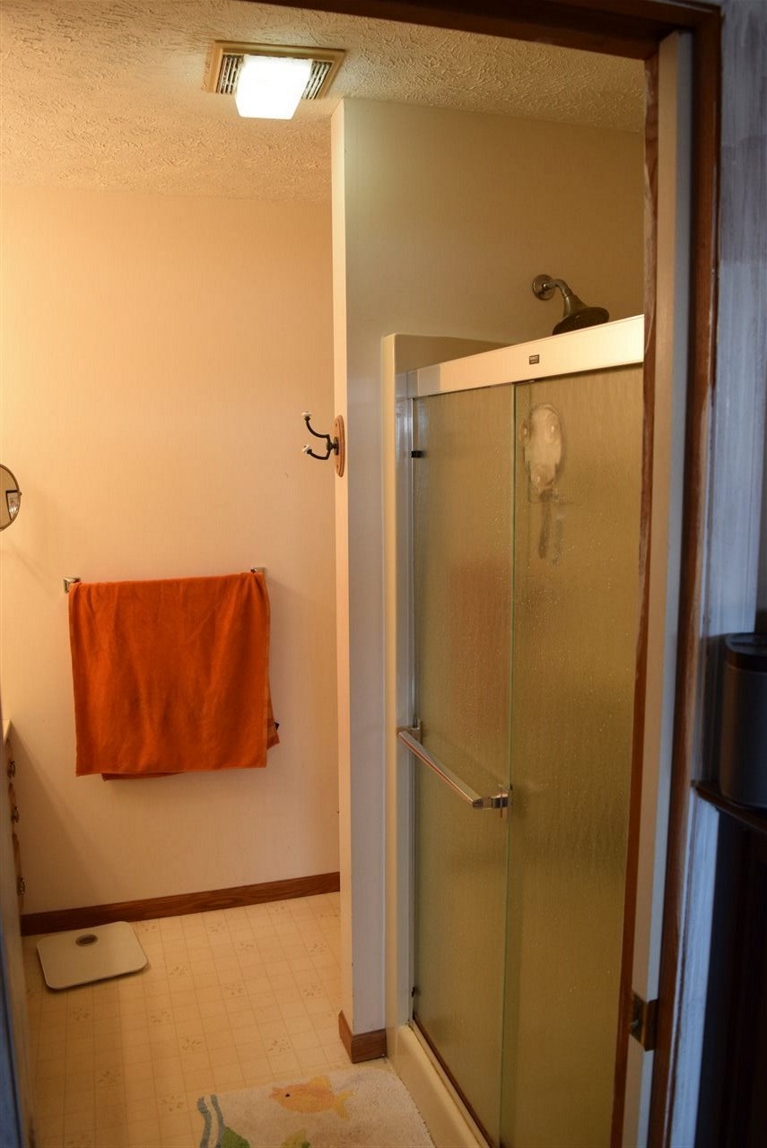 1153 Piccadilly Road Traverse City, MI 49685 - Photo 36 of 48 1843894-36.JPG