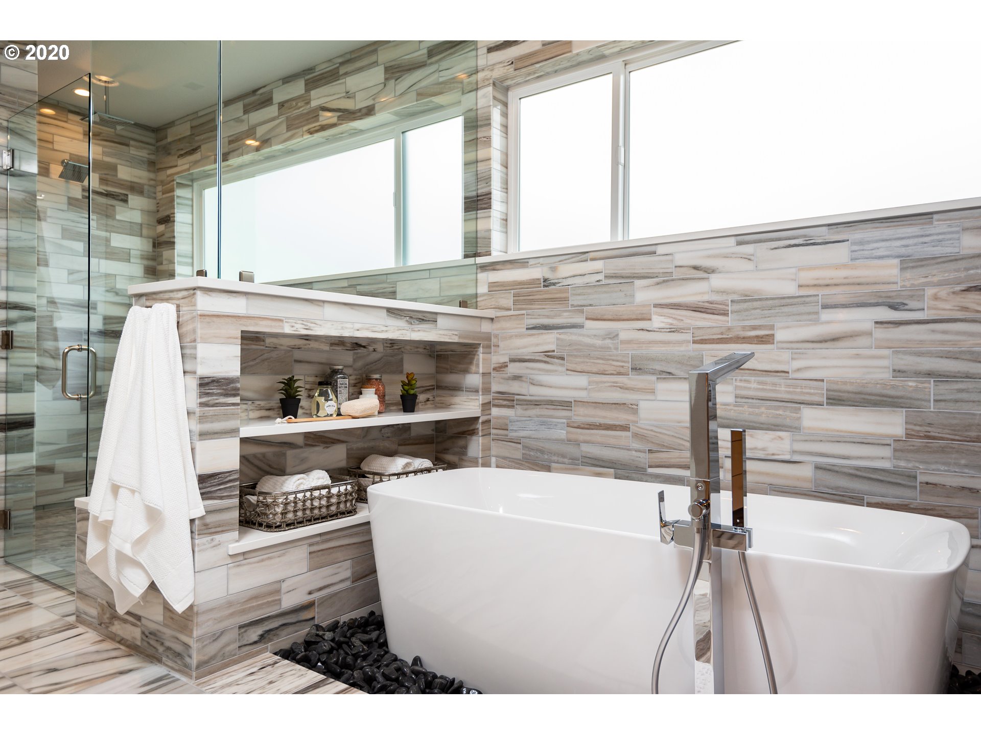 6730 Northwest Longbow Lane Camas, WA 98607 - Photo 15 of 32