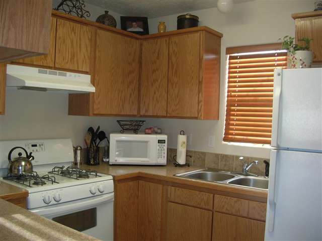 512 East Elm Road Spokane, WA 99218 - Photo 3 of 9 Gallery Image 3