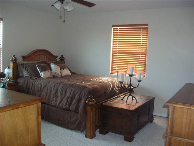 512 East Elm Road Spokane, WA 99218 - Photo 5 of 9 Gallery Image 5