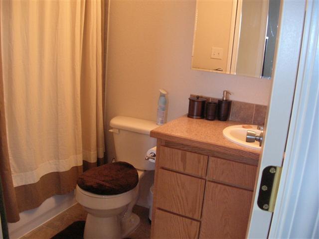 512 East Elm Road Spokane, WA 99218 - Photo 6 of 9 Gallery Image 6