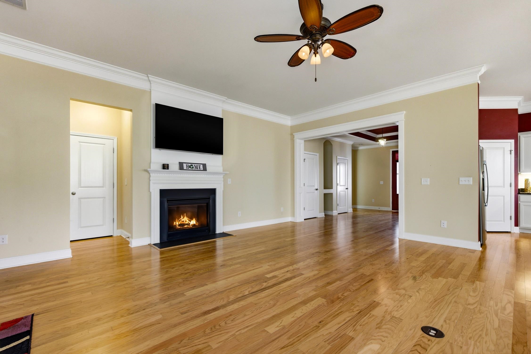 242 Hyacinth Loop Murrells Inlet, SC 29576 - Photo 6 of 44