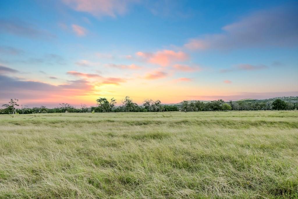 9 Thriving Oak Dr Unit 9