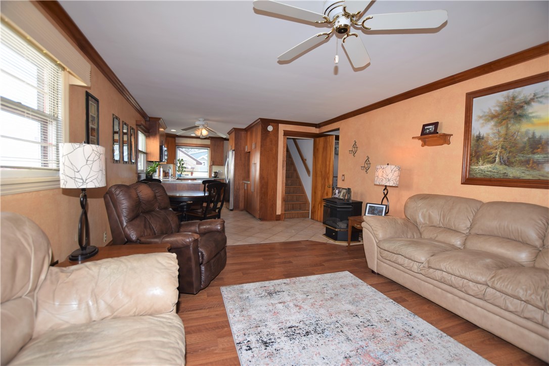 508 Grant Street East Rochester, NY 14445 - Photo 4 of 26