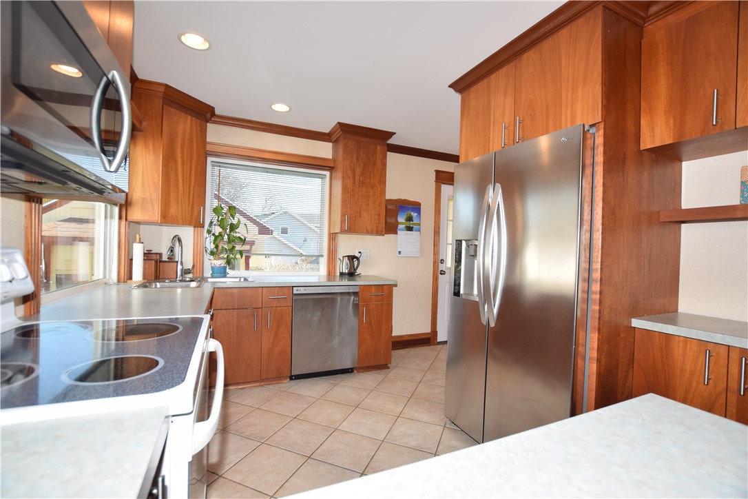 508 Grant Street East Rochester, NY 14445 - Photo 6 of 26