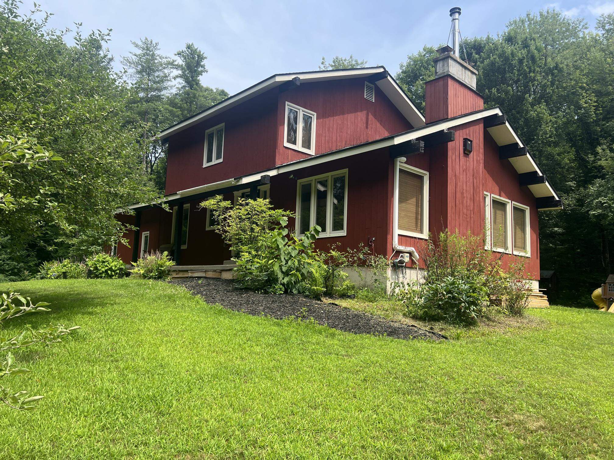 490 Watkins Road Colchester, VT 05446 - Photo 2 of 44