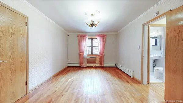 $269,000 | 99-11 60th Avenue, Unit 4E | South Corona