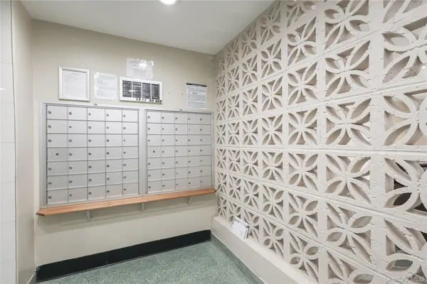 $269,000 | 99-11 60th Avenue, Unit 4E | South Corona