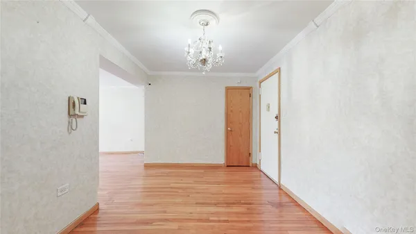 $269,000 | 99-11 60th Avenue, Unit 4E | South Corona