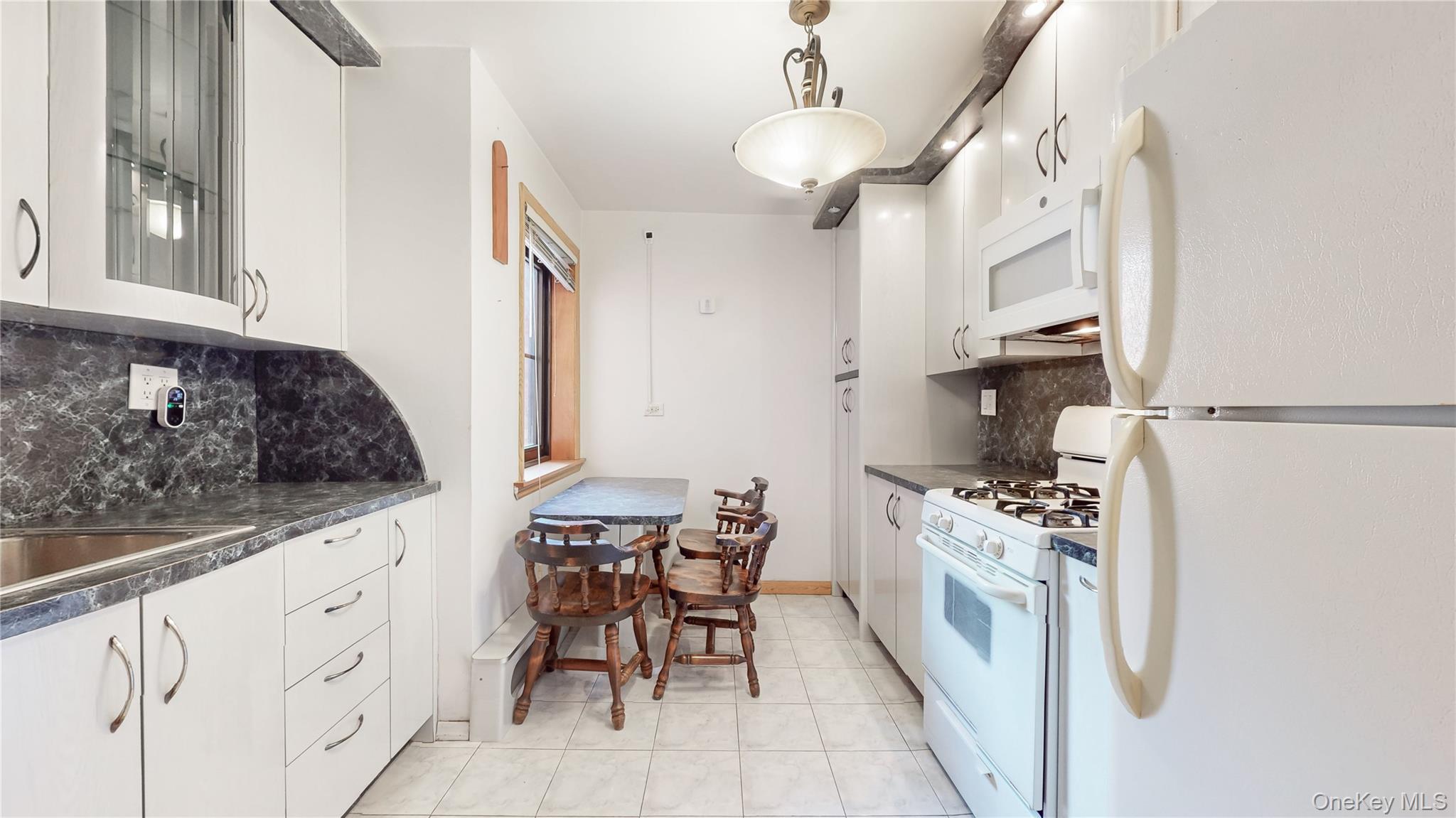 99-11 60th Avenue, Unit 4E Queens, NY 11368 - Photo 10 of 18