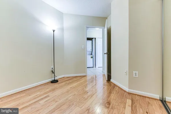 $2,800 | 3101 North Hampton Drive, Unit 412, Alexandria, VA 22302