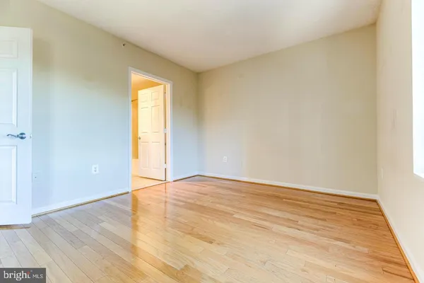 $2,800 | 3101 North Hampton Drive, Unit 412, Alexandria, VA 22302