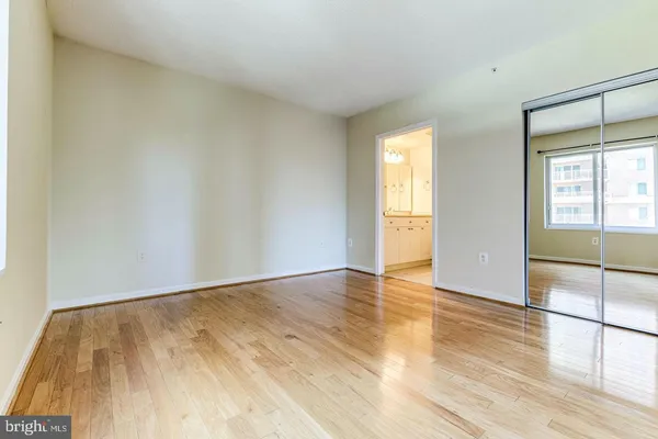 $2,800 | 3101 North Hampton Drive, Unit 412, Alexandria, VA 22302