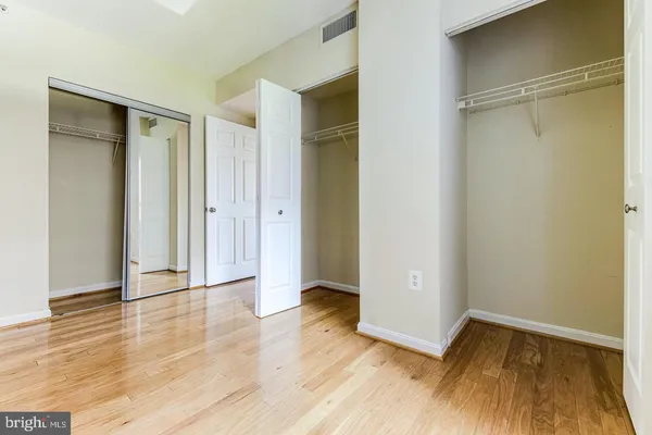 $2,800 | 3101 North Hampton Drive, Unit 412, Alexandria, VA 22302